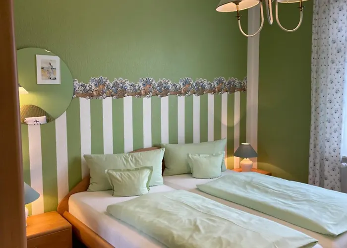 ゲストハウス Haus Carola 3*